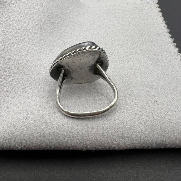Vintage Sterling Silver Turquoise Ring Size 7 - Southwestern Boho Statement Ring - Picture 8 of 10